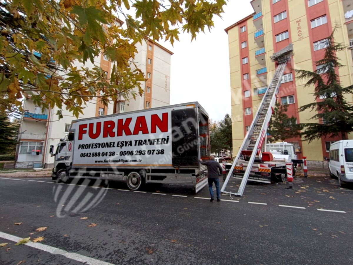 Kayseri Asansörlü Nakliye Sistemi Kurulum Detayı
